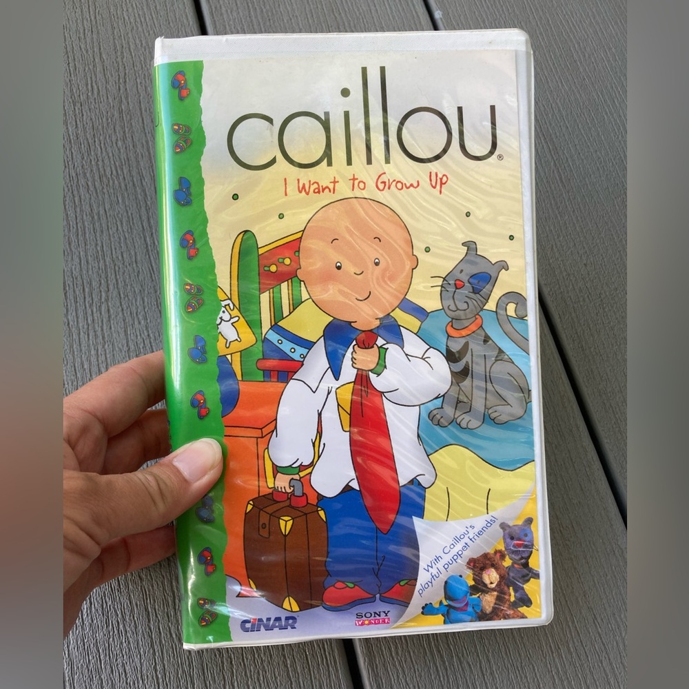 Caillou I Want to Grow Up VHS